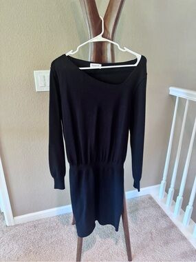 Evereve Black Off-Shoulder Long Sleeve Knit Dress
